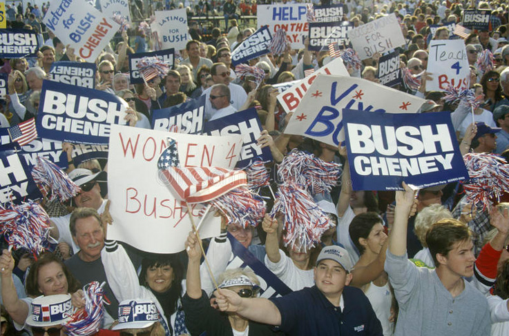 the crowd form a Bush/Cheney rally