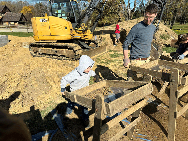 IUP grad student and volunteer screening at Historic Hannas Town