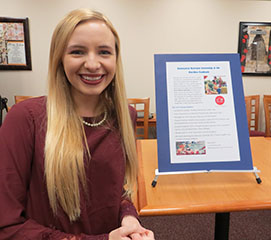 Kaitlin MIhelcic provided nutrition education and guidance to clients at the Mid-Ohio Foodbank