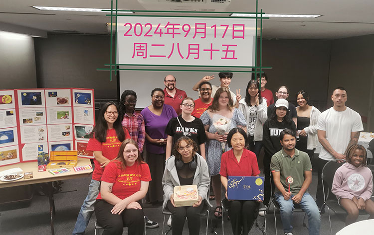 Group photo of Chinese Mid-Autumn Moon Festival participants