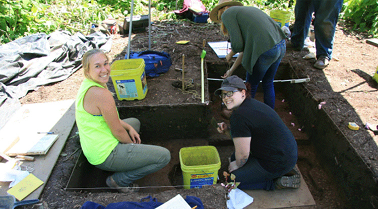 Archaeological Field School at Squirrel Hill Site
